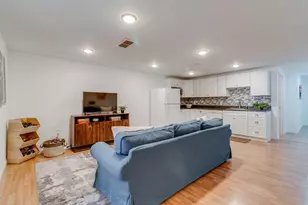 127 Pepperton Ct, Lititz, PA 17543 - Photo 4