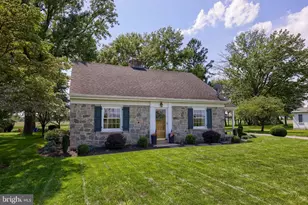 1262 Graystone Rd, Manheim, PA 17545 - Photo 4