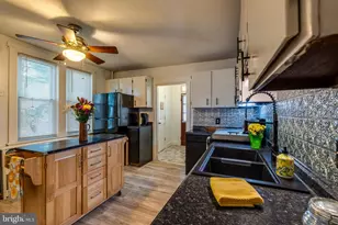 375 E Main St, Lititz, PA 17543 - Photo 12