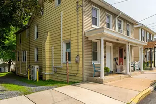 375 E Main St, Lititz, PA 17543 - Photo 2