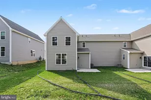 107 Brookfield Dr, Elizabethtown, PA 17022 - Photo 4