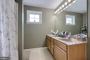 200 Millstone Dr, Mountville, PA 17554 - Photo 28