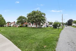 1061 Grinnell Ave, Columbia, PA 17512 - Photo 6