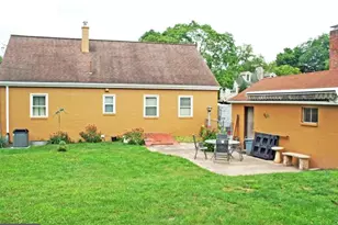 327 Highlawn Ave, Elizabethtown, PA 17022 - Photo 8