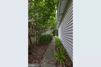 26 W Lemon Street, Lititz, PA 17543 - Photo 24