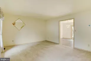18 Southview Cir, Elizabethtown, PA 17022 - Photo 4