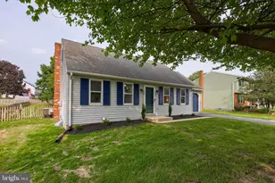 1409 Stony Battery Rd, Lancaster, PA 17601 - Photo 2