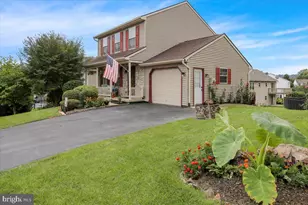 403 Tanger St, Marietta, PA 17547 - Photo 2