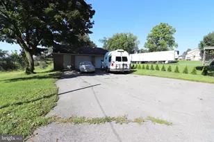 634 E 28th Division Hwy, Lititz, PA 17543 - Photo 30