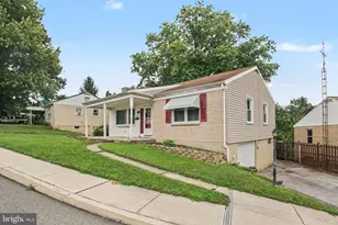 623 N Hanover St, Elizabethtown, PA 17022 - Photo 2