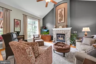301 Hollow View, Manheim, PA 17545 - Photo 8