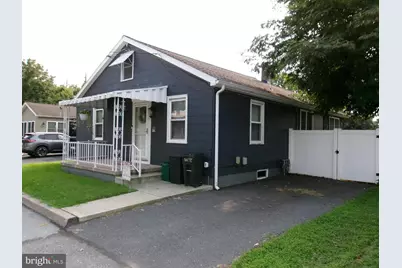 28 S Porter Street, Marietta, PA 17547 - Photo 2