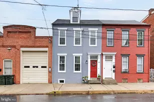 325 Cherry St, Columbia, PA 17512 - Photo 1