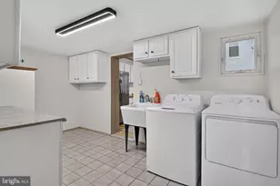 325 Cherry St, Columbia, PA 17512 - Photo 22