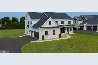 513 Cheltenham Court, Lititz, PA 17543 - Photo 2