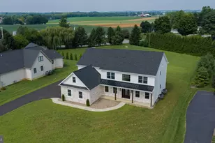 513 Cheltenham Ct, Lititz, PA 17543 - Photo 4