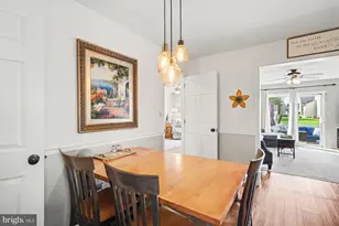 566 Daisy Dr, New Holland, PA 17557 - Photo 6
