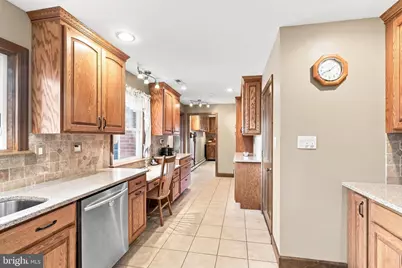 215 Wynwood Drive, Willow Street, PA 17584 - Photo 14