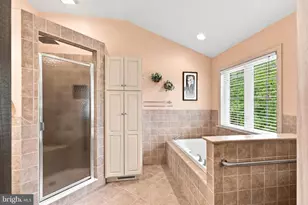 215 Wynwood Dr, Willow Street, PA 17584 - Photo 4