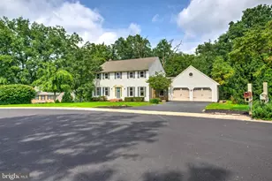 2977 Hearthside Ln, Lancaster, PA 17601 - Photo 4