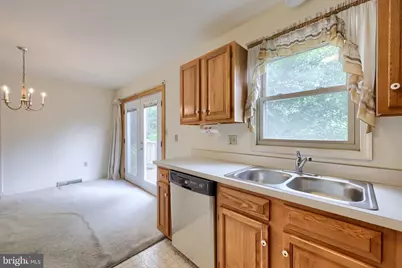 208 Fairfax Drive, Lancaster, PA 17603 - Photo 10