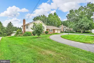 513 Lincoln Rd, Lititz, PA 17543 - Photo 2