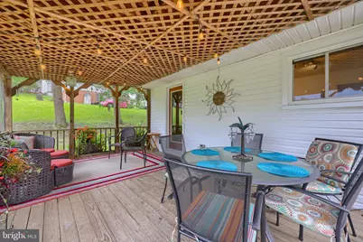 215 Main Street, Akron, PA 17501 - Photo 24