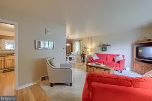 215 Main St, Akron, PA 17501 - Photo 6