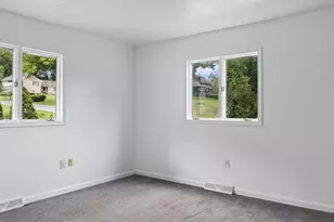 2210 Berkshire Rd, Lancaster, PA 17603 - Photo 14