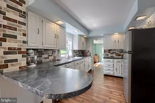 925 Maple St, Lititz, PA 17543 - Photo 18