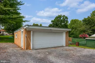925 Maple St, Lititz, PA 17543 - Photo 50