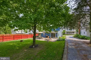 925 Maple St, Lititz, PA 17543 - Photo 6
