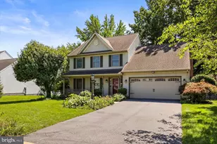 2022 Walfield Dr, Lancaster, PA 17601 - Photo 2