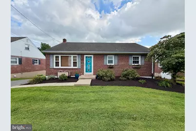 36 W Charlotte Street, Millersville, PA 17551 - Photo 1