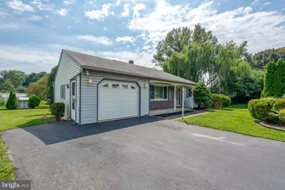 316 Hilltop Drive, Leola, PA 17540 - Photo 2
