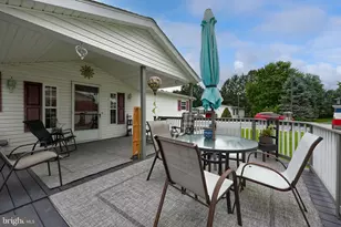 101 Lilly Dr, Ephrata, PA 17522 - Photo 1