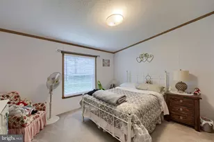 101 Lilly Dr, Ephrata, PA 17522 - Photo 16