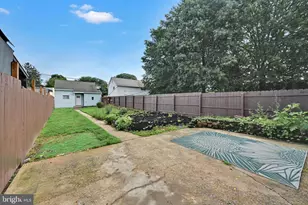 811 S Market St, Elizabethtown, PA 17022 - Photo 22