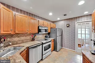 804 Country Pl Dr, Lancaster, PA 17601 - Photo 14