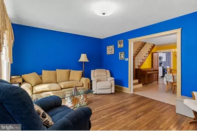 19 S Custer Avenue, New Holland, PA 17557 - Photo 4