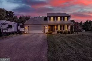 10 Rock Ridge Rd, Paradise, PA 17562 - Photo 2