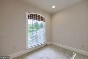656 Crestgate Pl, Millersville, PA 17551 - Photo 38
