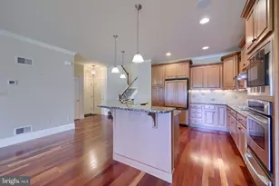 656 Crestgate Pl, Millersville, PA 17551 - Photo 10
