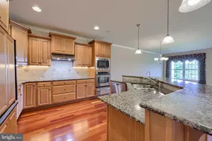 656 Crestgate Pl, Millersville, PA 17551 - Photo 14