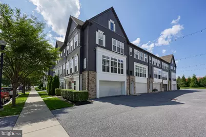 812 Mayer Place, Lancaster, PA 17601 - Photo 2