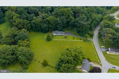 821 Timberline Drive, Gap, PA 17527 - Photo 6
