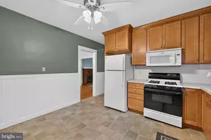 832 Village Rd, Lancaster, PA 17602 - Photo 12