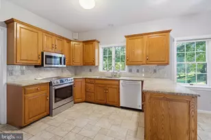 919 Jade Ave, Lancaster, PA 17601 - Photo 4
