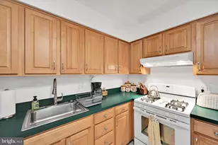 36 Valleybrook Dr, Lancaster, PA 17601 - Photo 16