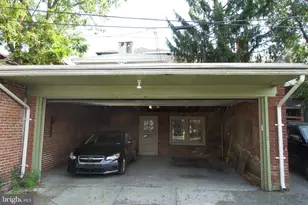 137 E Clay St, Lancaster, PA 17602 - Photo 4